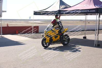 media/Nov-03-2025-Lets Ride (Mon) [[4d74c1c4d3]]/A Group/Grid/